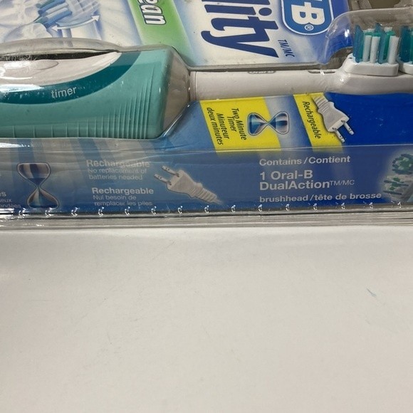 Oral B Vitality Dual Clean Electric Toothbrush Green Rechargeable - Picture 8 of 12